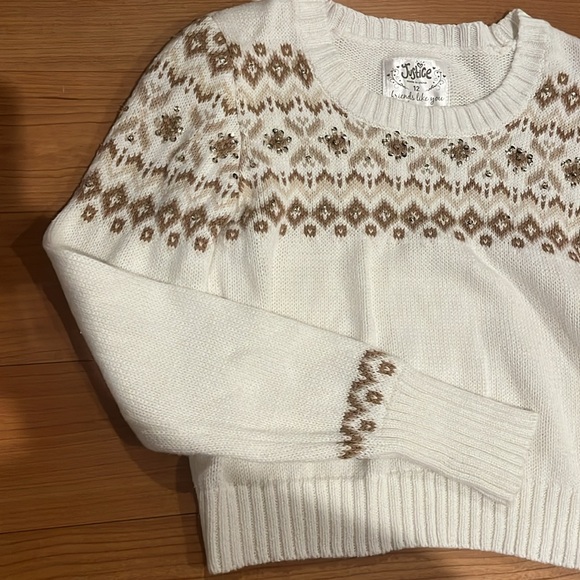 4/$20 Justice off white sweater with tan and gold sequins - Picture 2 of 8